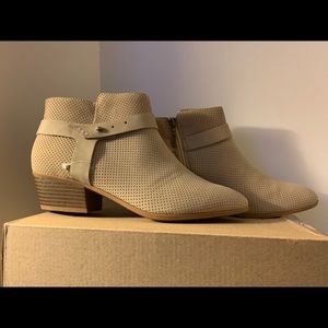 Clarks tan (sand) booties